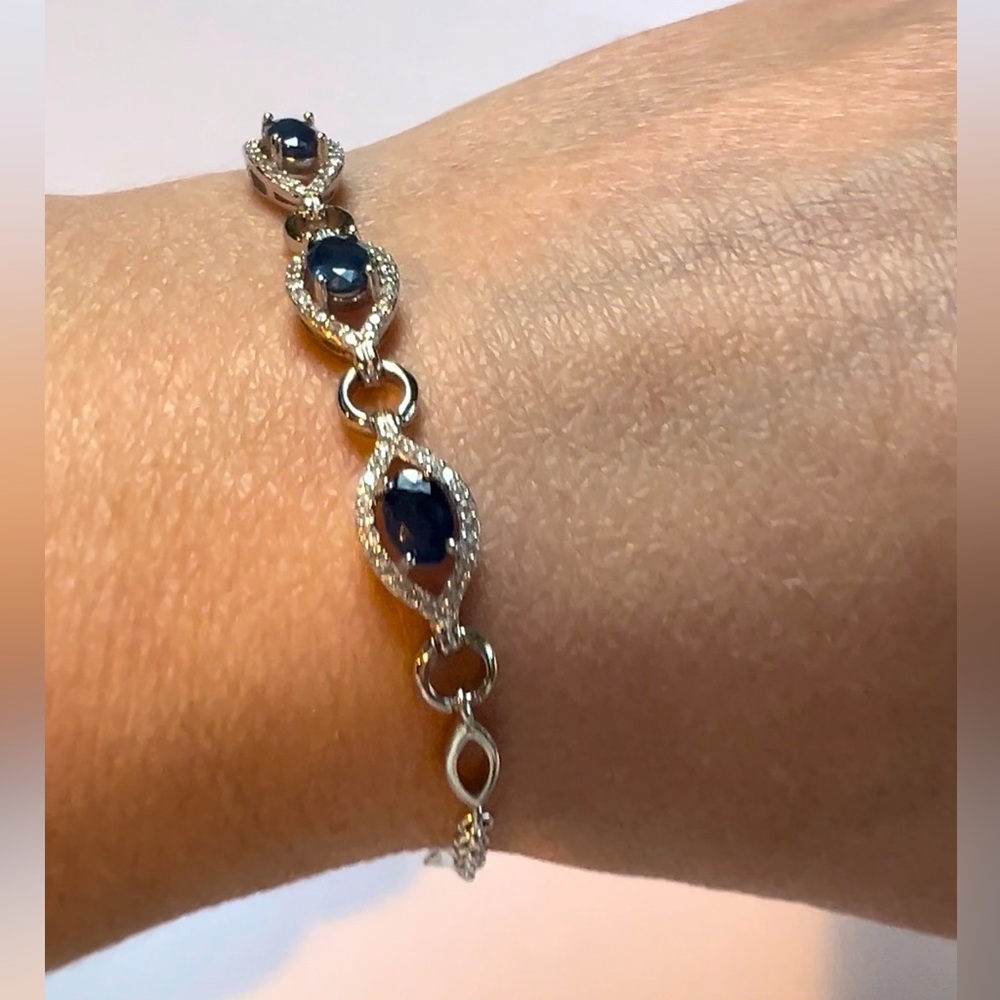 BS2 1.05CT Natural Royal Blue Sapphire Dainty Bracelet Rhodium Sterling Silver
